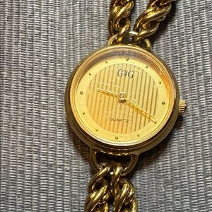 Gold Women's Quartz Watch